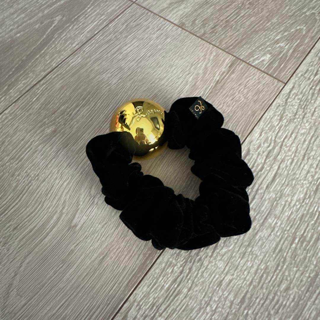 LOEM TOKYO ロエムトウキョウ ブラックmoon シュシュ - メルカリ