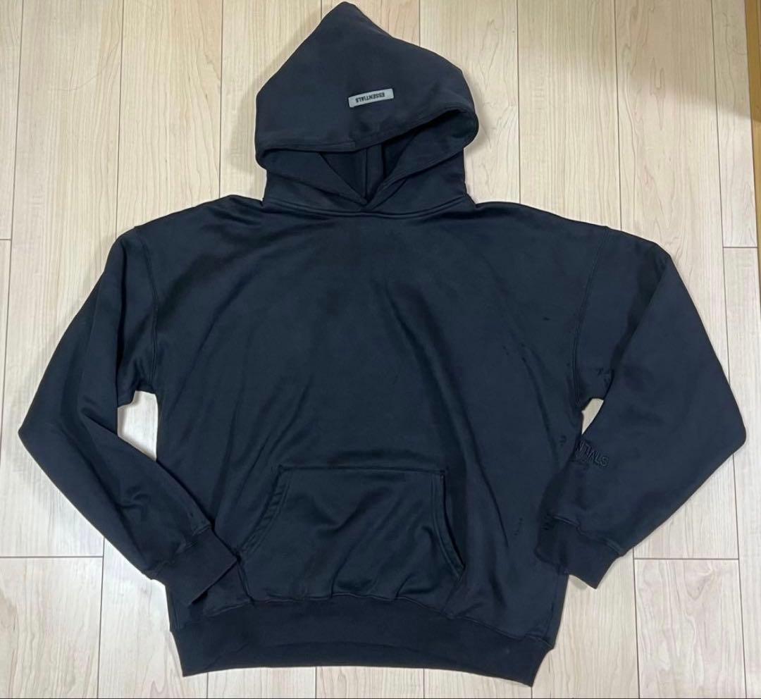 ESSENTIALS ブラック パーカー フード付き - メルカリ