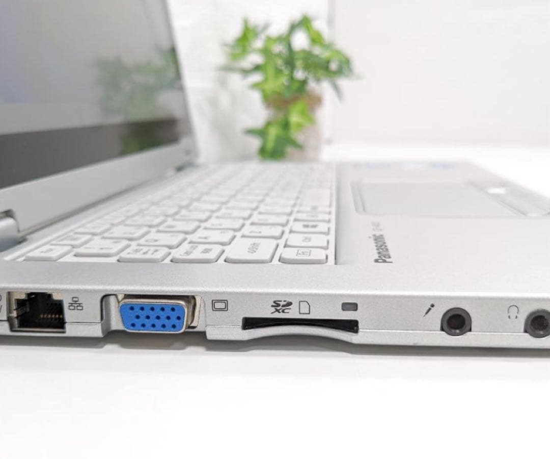 タッチパネル レッツノート SSD128GB 画面を回してタブレットになる！