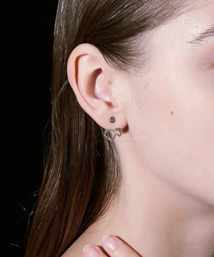 Artida Oud [lotus] ダイヤモンド ピアス&チャーム シングル lotus] bud diamonds charm｜ARTIDA OUD（アルティーダ ウード）