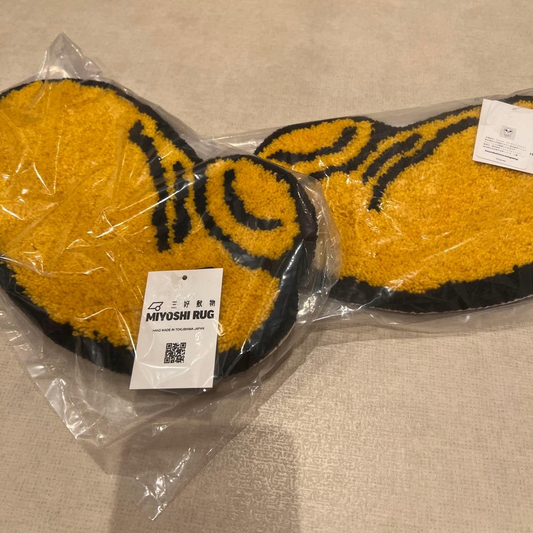 新品未使用】三好敷物MIYOSHI RUG ミッキーマウス ブーツ ラグ 両足