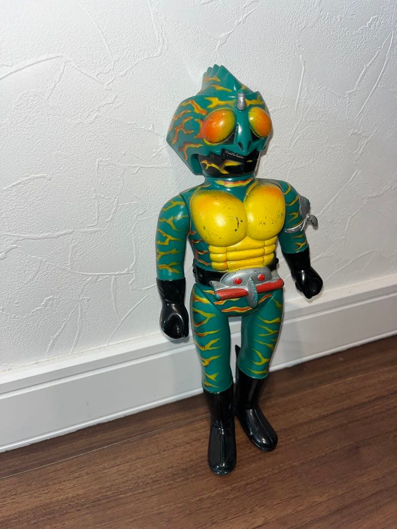 仮面ライダーアマゾン　ソフビ　 旧バンダイ製 入手困難 激レア 旧バンダイ 仮面ライダー アマゾン ソフビ - メルカリ