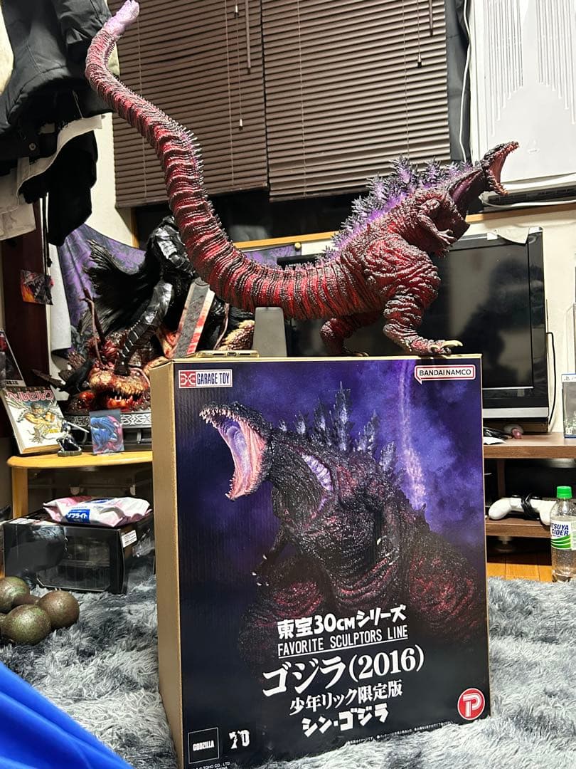 FAVORITE SCULPTORS LINE ゴジラ 2016 少年リック限定 - メルカリ