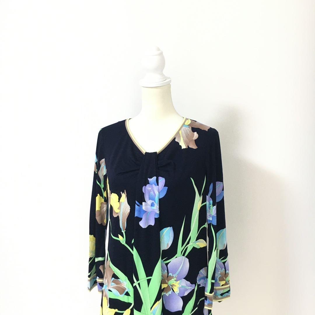 近年美品 LEONARD レオナール カンカン ストレッチ チュニック 40