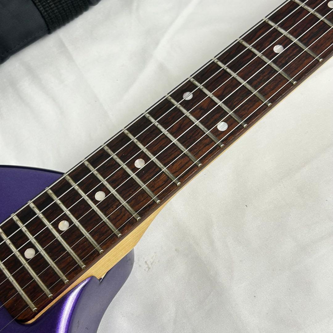 《美品》ZO-3 メタリックパープル アンプ内蔵ミニギター ソフトケース付