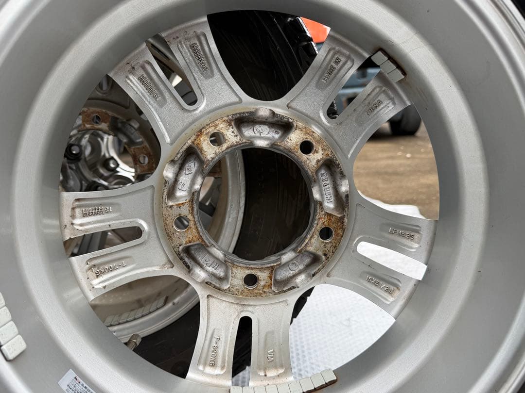 16インチ ホイール・タイヤセット . 175/80/R16