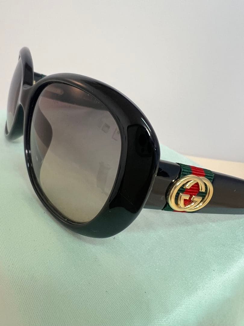 【美品】 グッチ サングラスシェリーラインGG3660K/S 57□16 イタリア製 GG3660K/S 57□16 GG ロゴ シェリーライン リボン