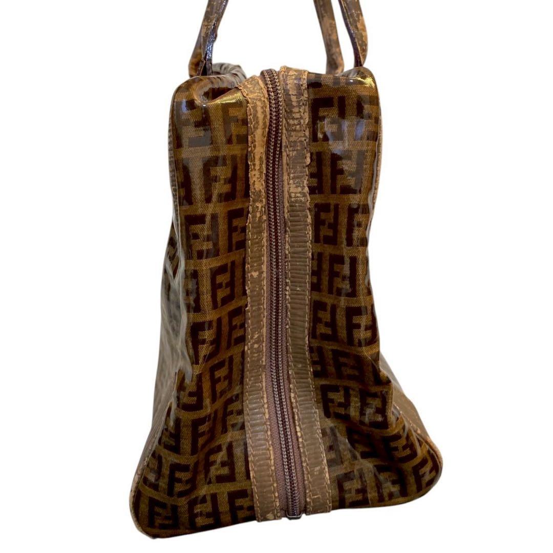 FENDI フェンディ ズッカ柄 エナメル ハンドバッグ - メルカリ