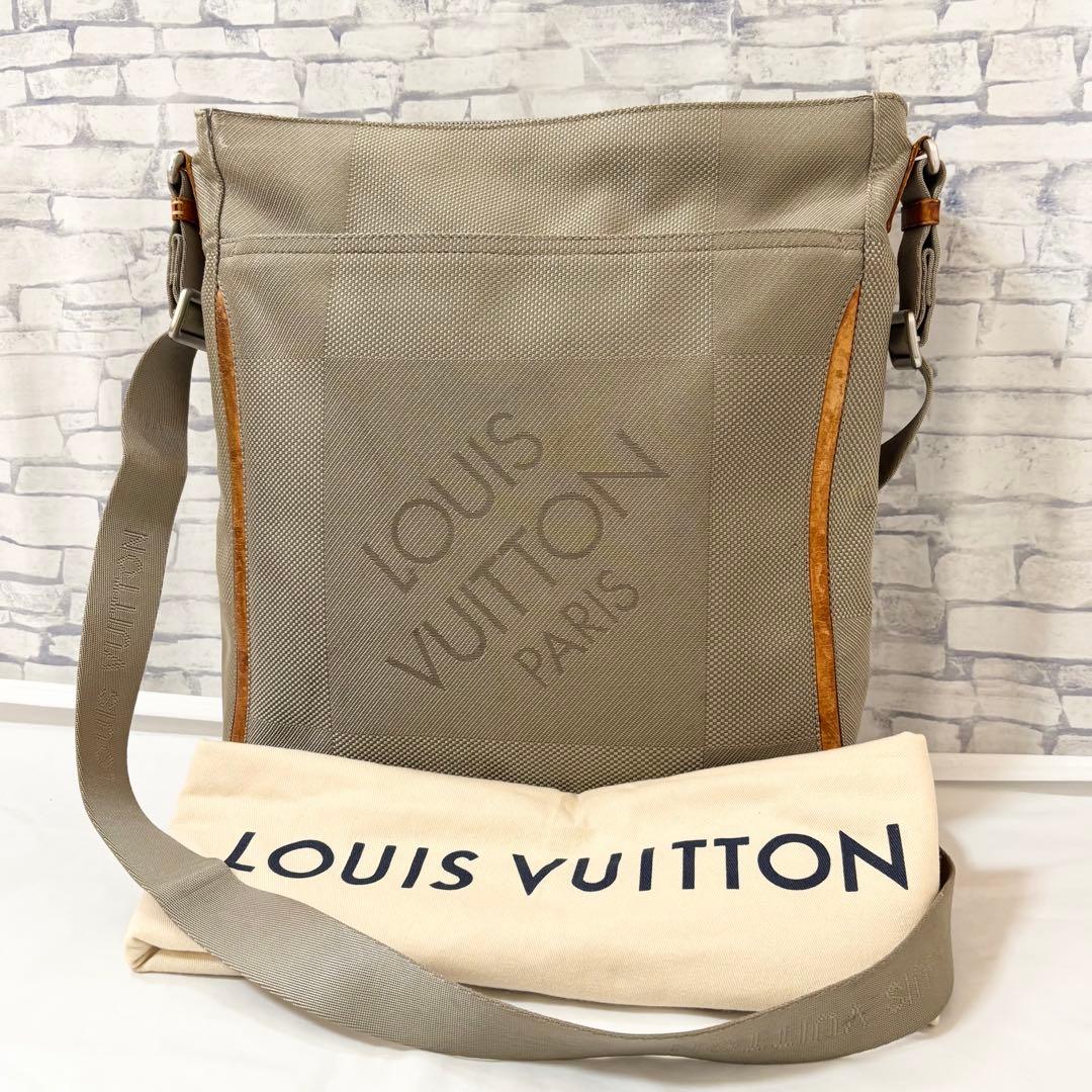 ルイヴィトン・ダミエジェアン コンパニョン ショルダーバッグ A4可 保存袋付属 コンパニョン ルイ ヴィトン LOUIS VUITTON ショルダーバッグ ダミエ