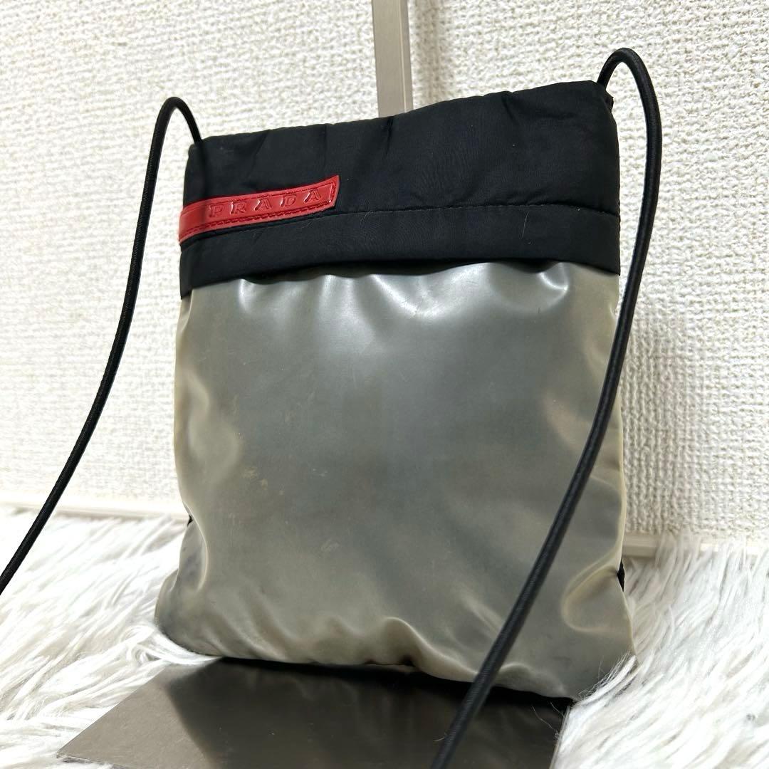 【希少✨ヴィンテージ】プラダスポーツ　サコッシユニセックス　コンパクト　黒　人気 2026年最新】Yahoo!オークション -prada アーカイブの中古品・新品・未