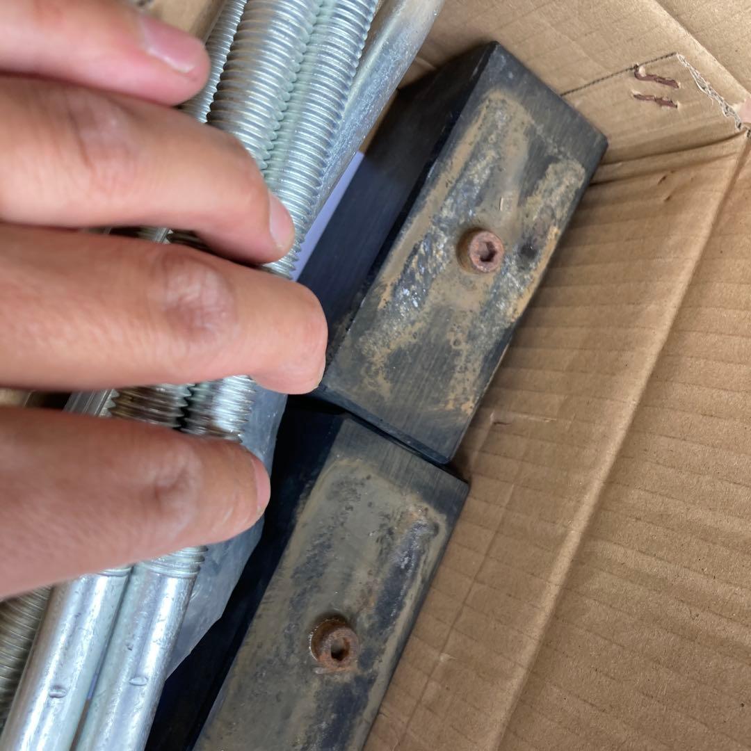 ハイラックス 2.5インチ ローダウン ブロック ローダウンキット RZN152