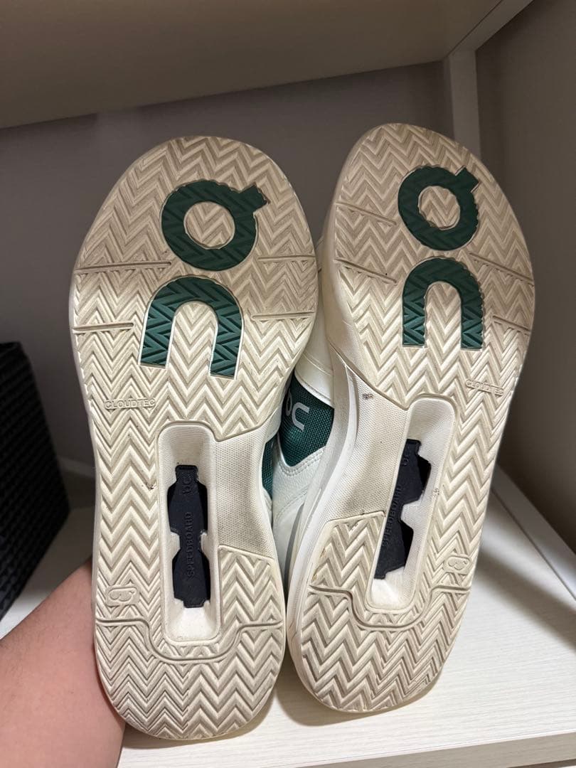 【中古】On THE ROGER Clubhouse Pro 28.0cm