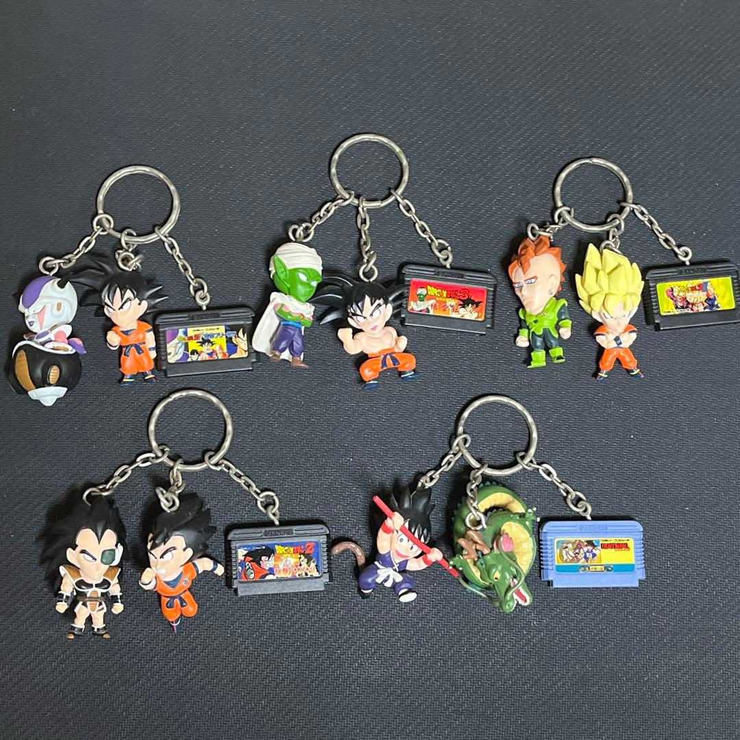 ドラゴンボール カセット型 フィギュア 付き トリプルキーホルダー 全5