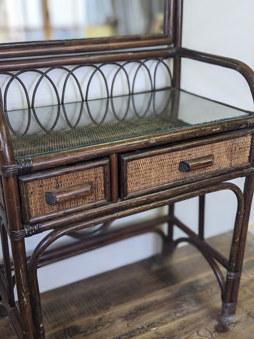 ダークブラウンの総ラタンドレッサー 鏡台 籐家具ラタン ドレッサー