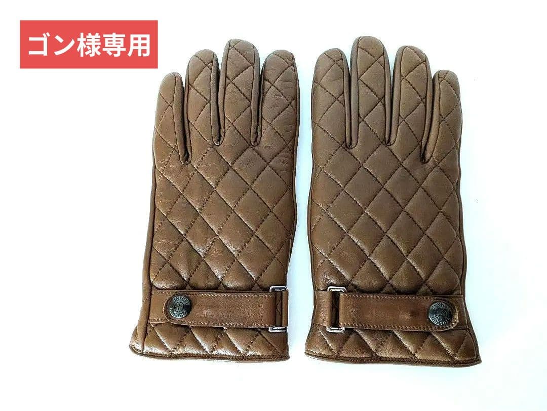 ⭐ゴン GIORGIO ARMANI キルティングデザイン手袋 ボタン付き 744004_4F204_00020_F_FW2025.jpg