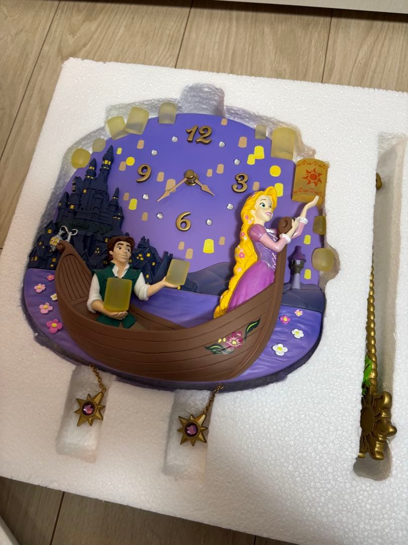 ディズニーストア ラプンツェル 壁掛け時計 ディズニーストア
