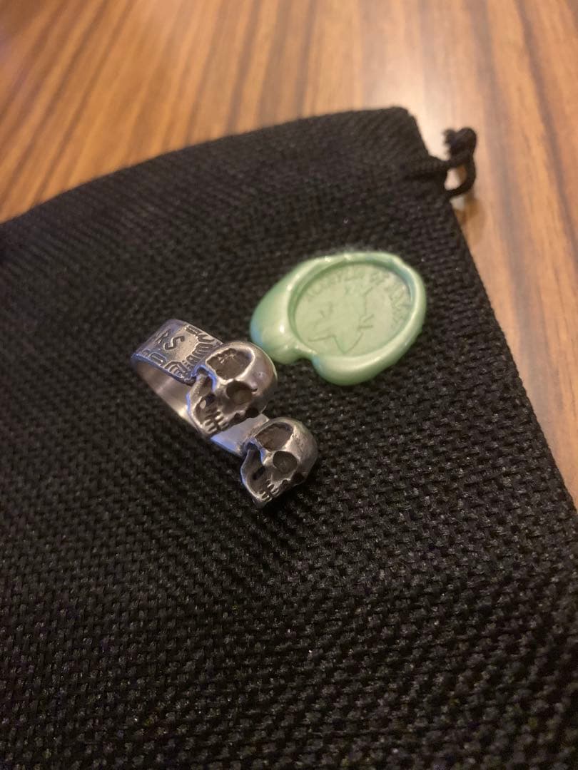 ジ*ク様 マリリンオブマーズ ダブルスカルリング　ジョニーデップ着用 マリリンオブマーズ Marylin of Mars | Double Skulls Ring / ダブル