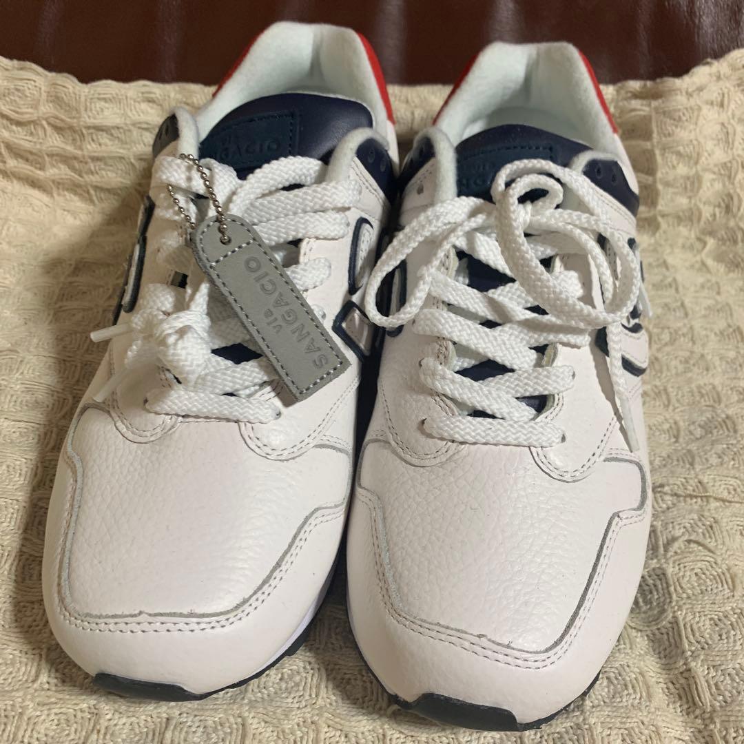 新品同様★24.5cm にゅーず『トリコロール』限定品10周年記念モデル