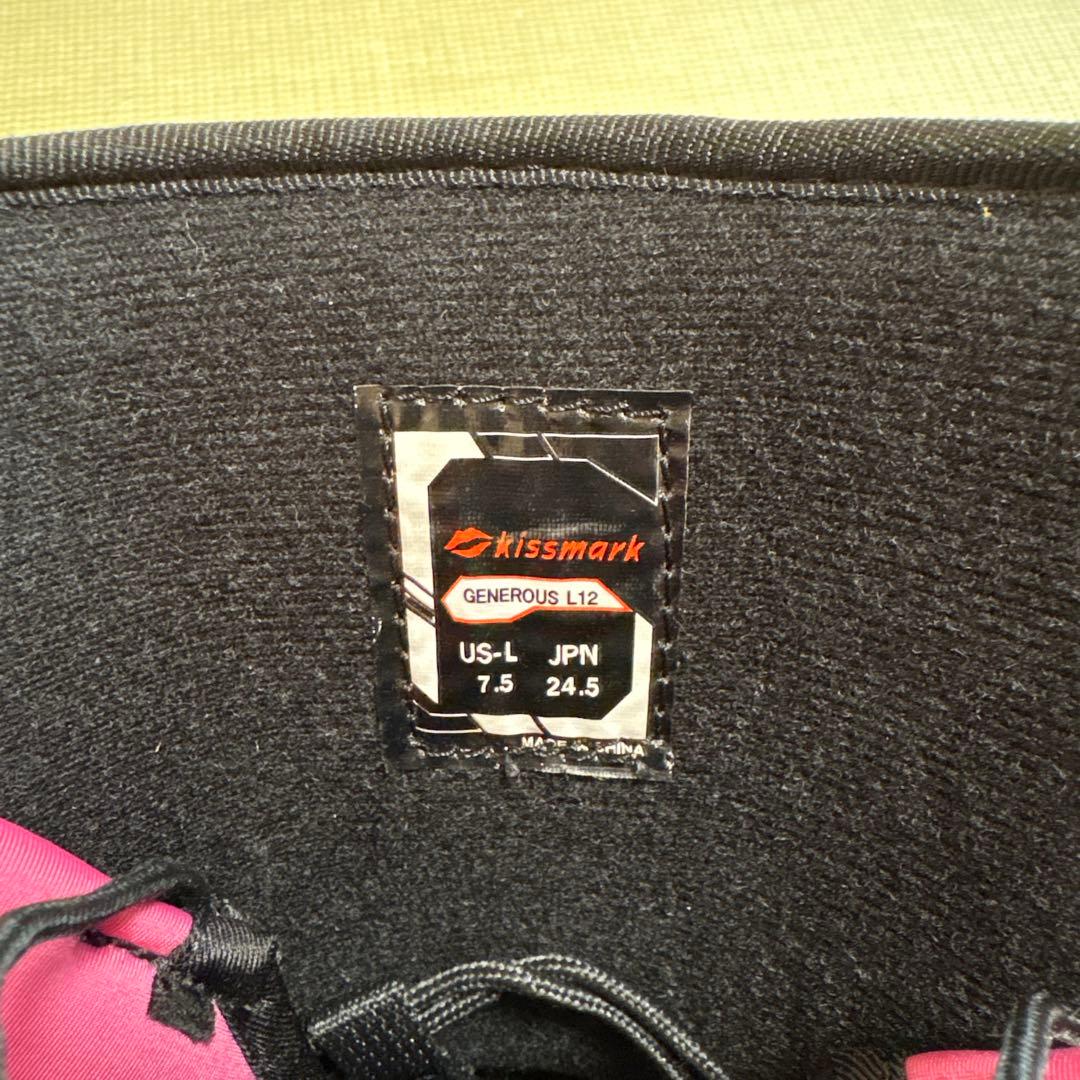 キスマーク　ダイヤル式 スノーボード ブーツ 24.5cm
