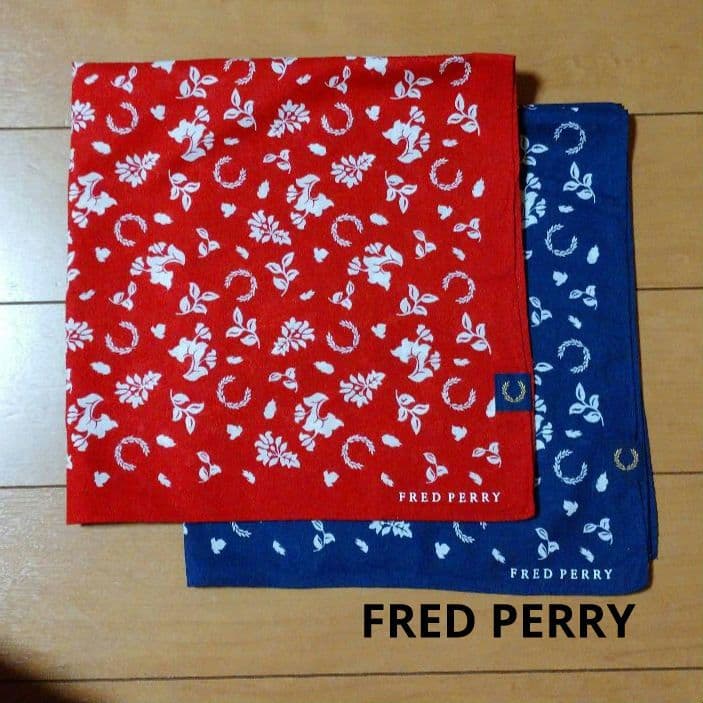 FRED PERRY】バンダナ2枚(レッド・ネイビー) ハンカチ ランチクロス