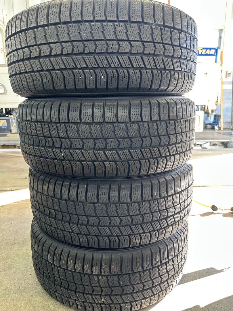 スタッドレス 17インチ 4本セット　cola buanjapan_bj-3002-r12-s