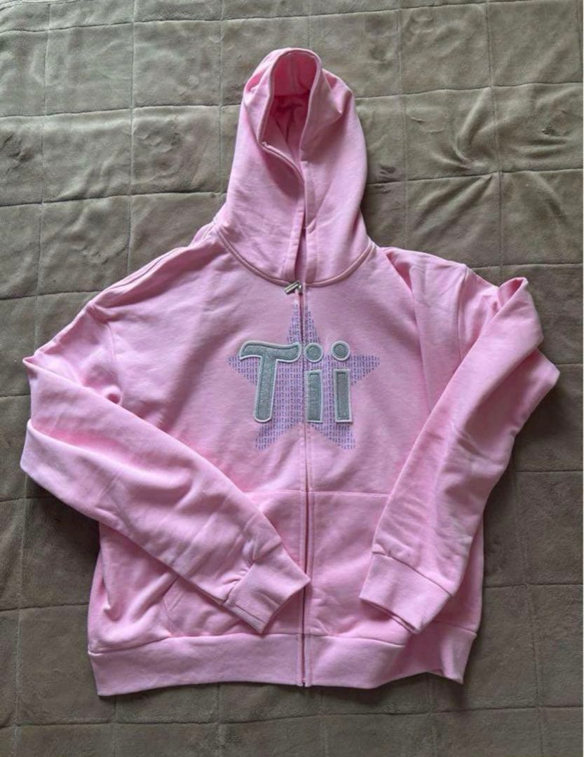 Tii ジップパーカーnzlxq様専用 - メルカリ