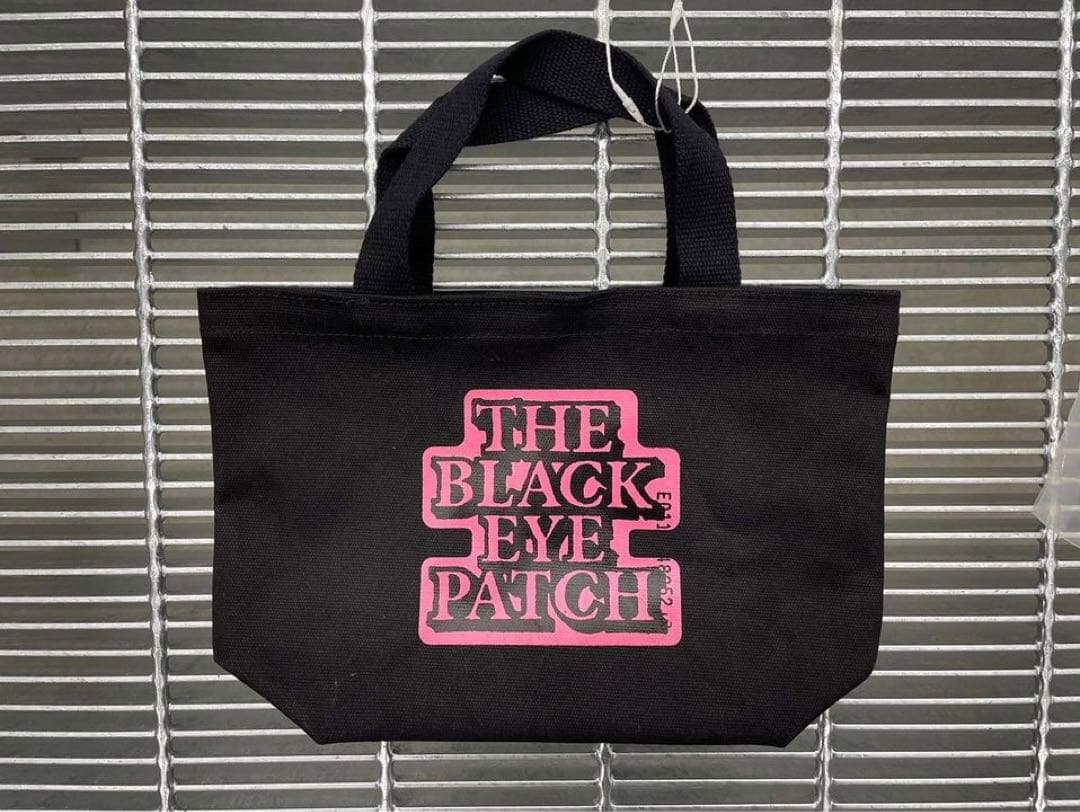 ブラックアイパッチ トートバッグ blackeyepatch - メルカリ