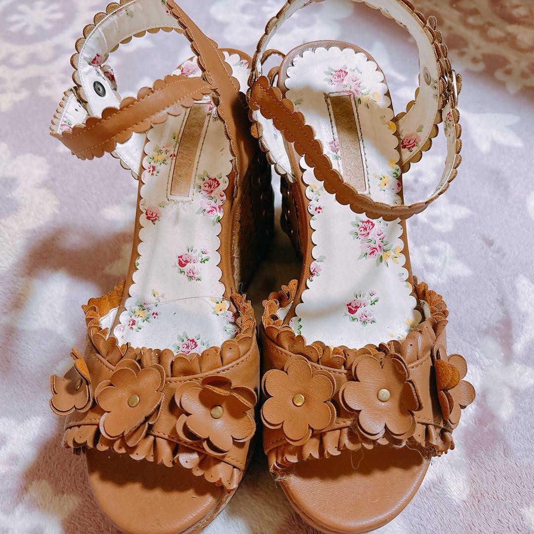 ♥LIZLISAリズリサ フラワーハイヒールブラウン♥Lサイズ 厚底ローファーパンプス ｜ LIZ LISA（リズリサ）公式通販 ｜ Tokyo