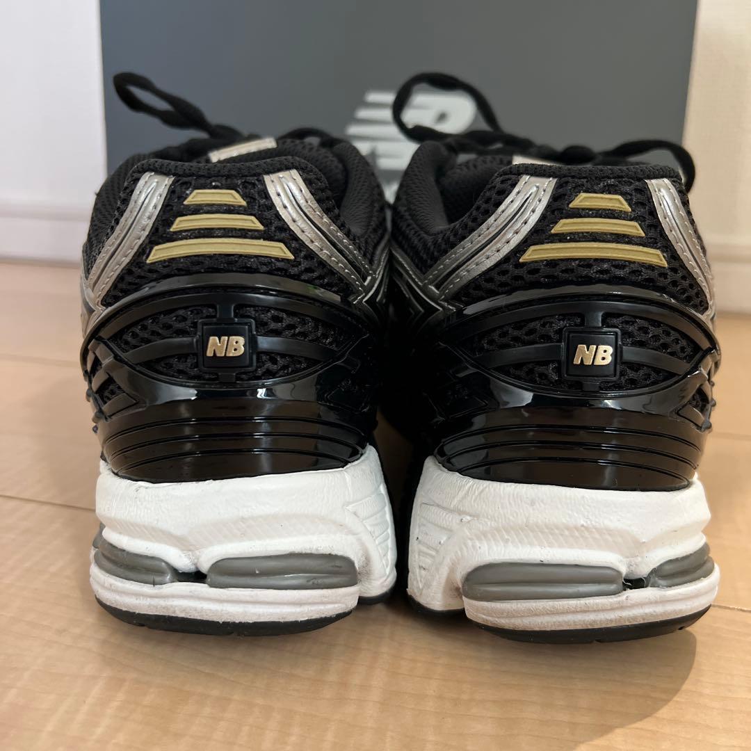 定価19,800円　New balance U1906RCF 27.5cm