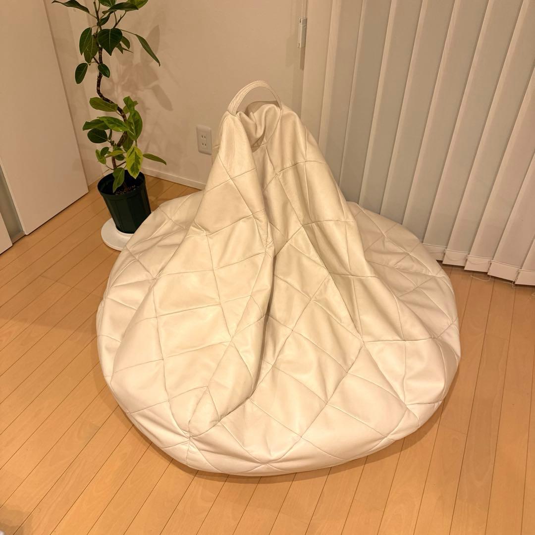 【人をダメにする】ビーズクッションソファ 合成皮革 キルティング　ホワイト 人をダメにする】ビーズクッションソファ 合成皮革 キルティング