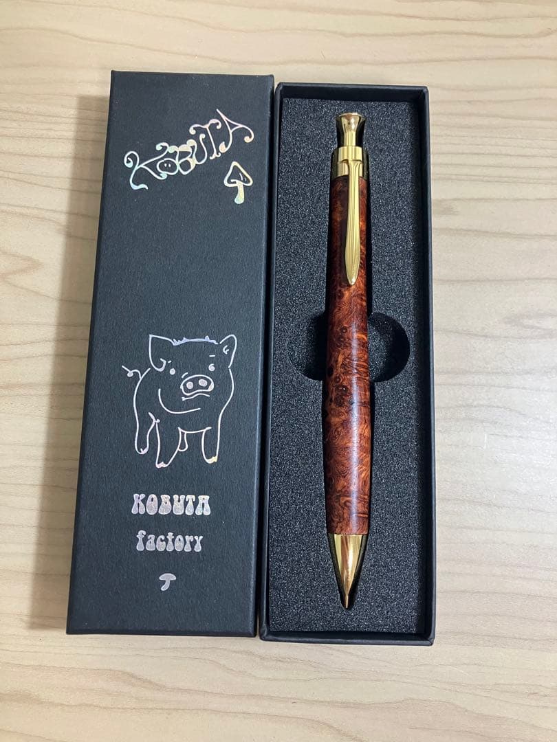 こぶた工房極上花梨瘤 ゴールド金具 - メルカリ