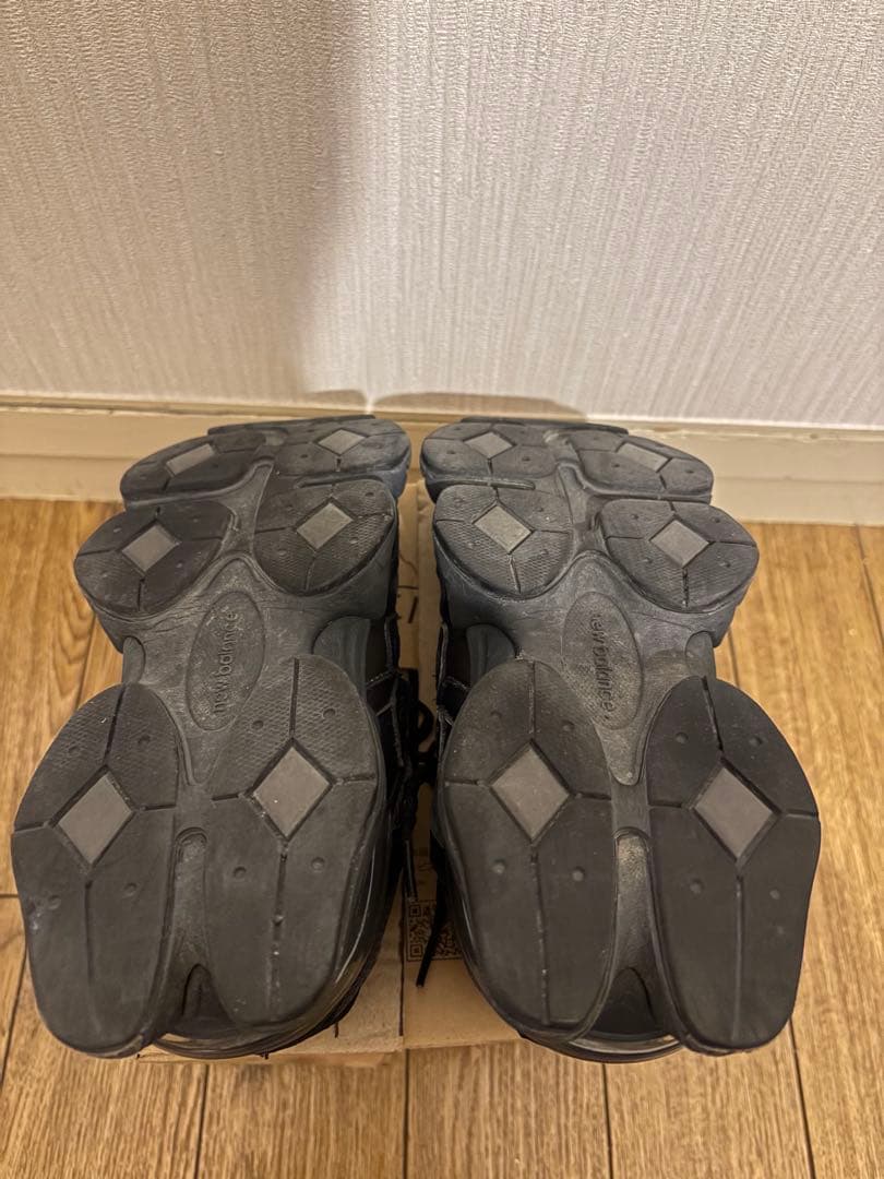 【気まぐれ値下げ】New Balance U9060NRI 23.5cm