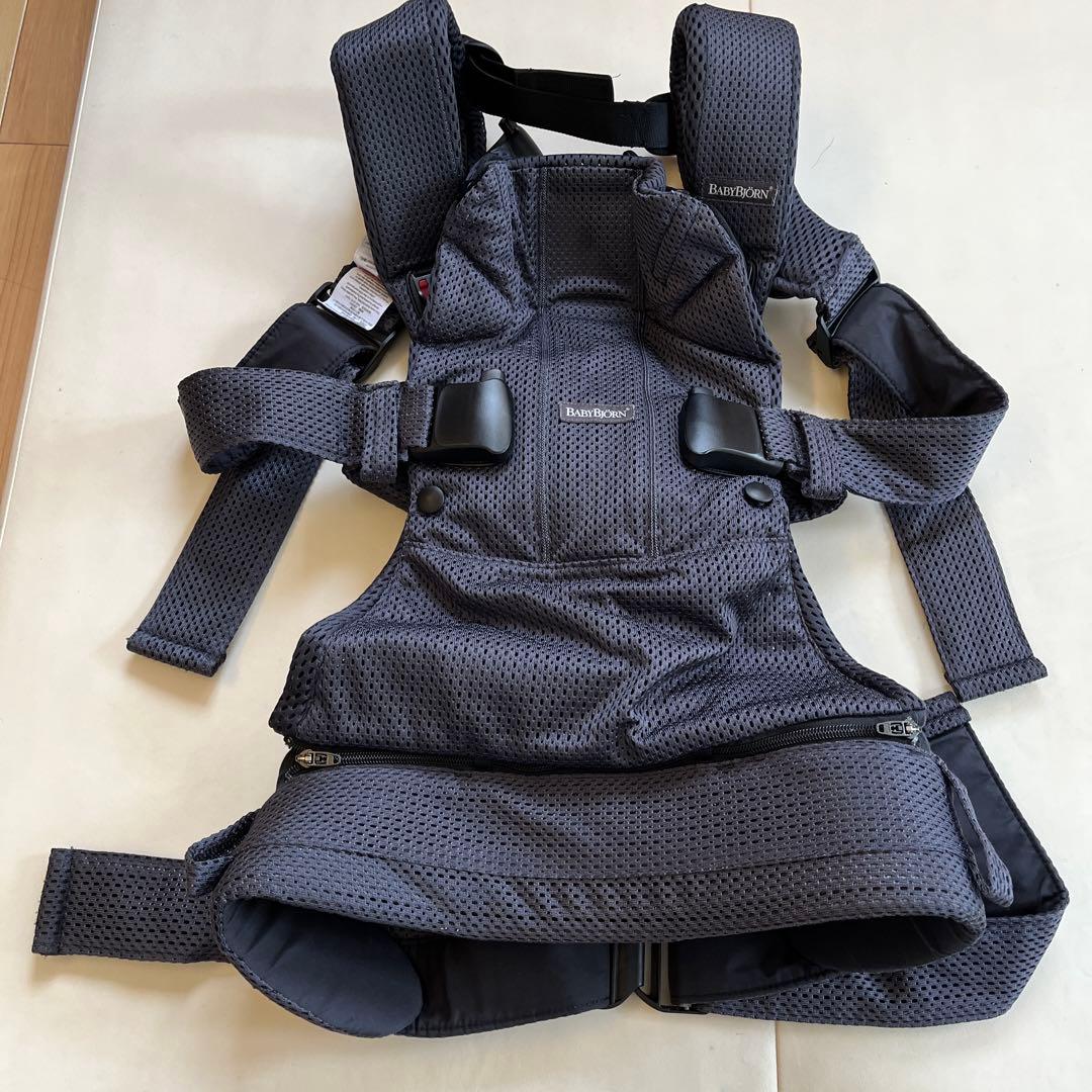 【極美品】ベビービョルン 抱っこ紐 ONE KAI Air メッシュ ブラック 楽天市場】【数量限定SALE】ベビービョルン 抱っこ紐 ワンカイエアー