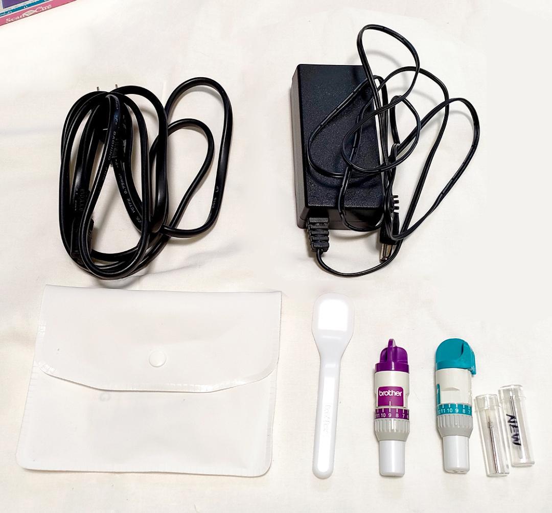 ブラザー スキャンカット CM650W カッティングマシン