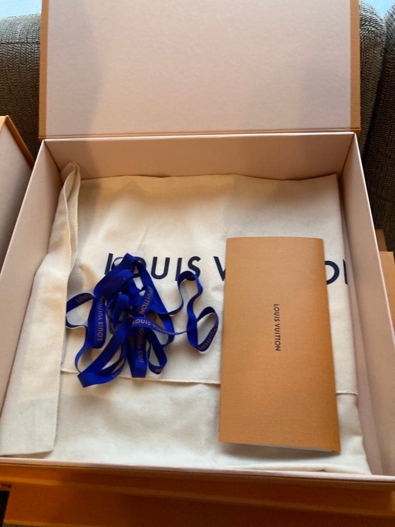 ルイビトン ショップバッグ、空箱 15個2023.2024.2025年 - メルカリ