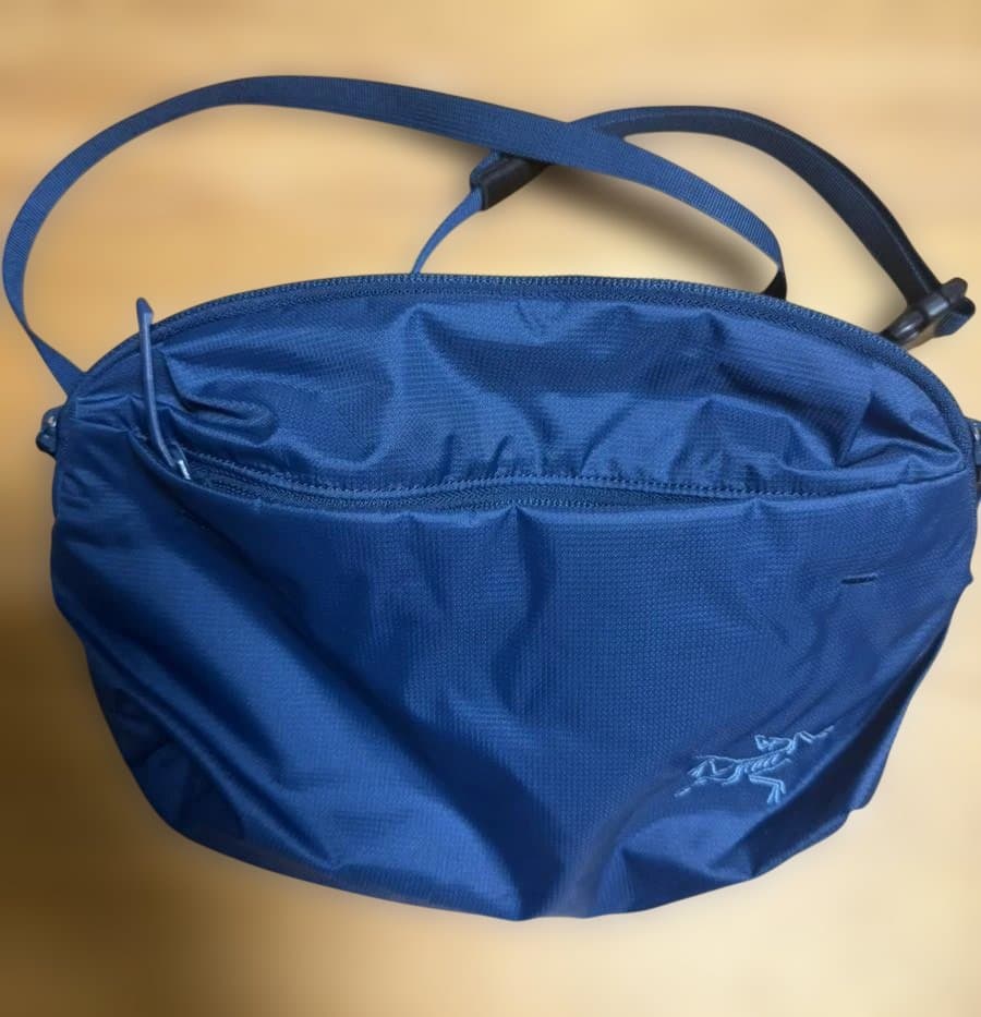 バッグ ARC'TERYX 25-26 HELIAD CROSSBODY アークテリクス ARC'TERYX ヒリアド クロスボディ バッグ Heliad