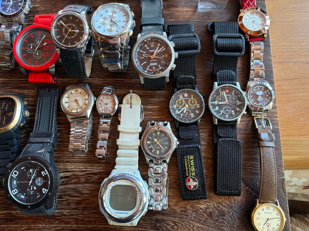 腕時計まとめ売り(おまけ付き) - 腕時計まとめ売り(おまけ付き