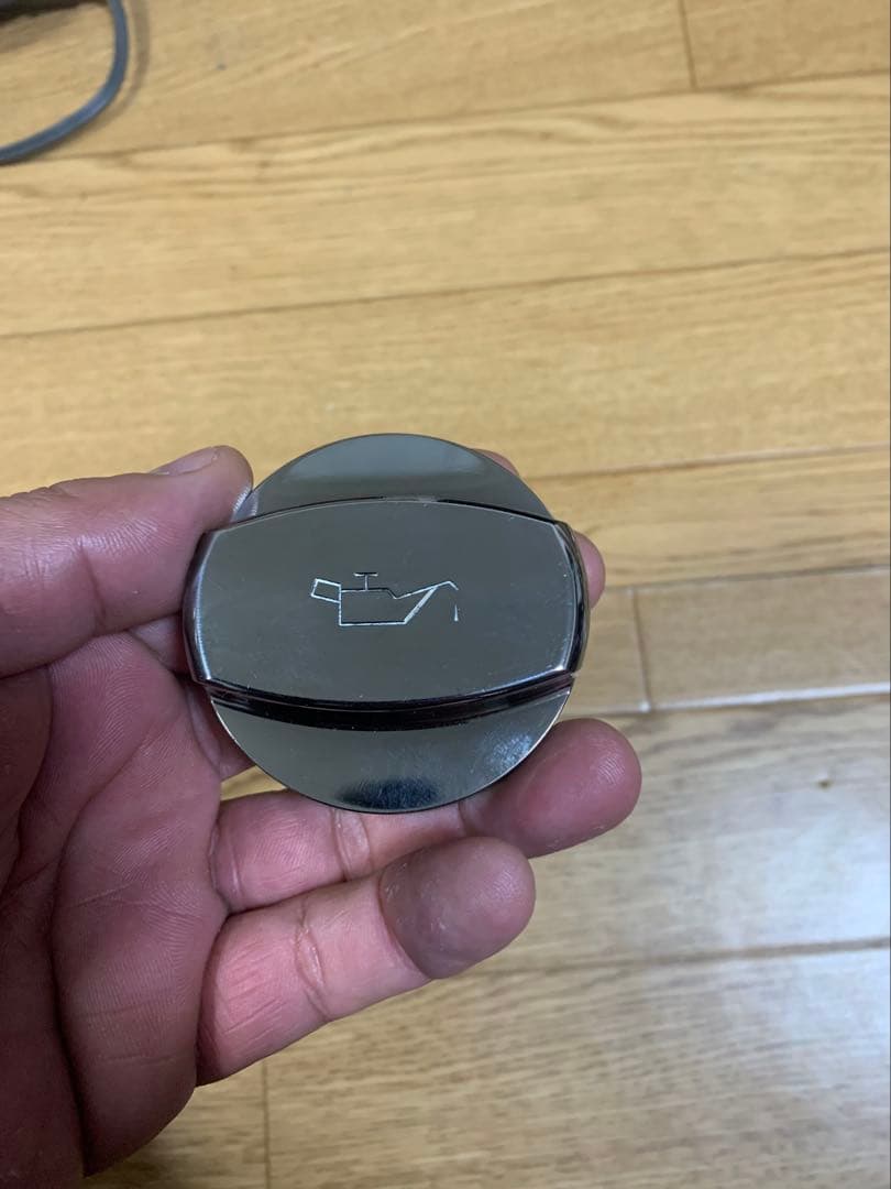 激レア希少ベンツW140ロリンザーオイルキャップとボンネット