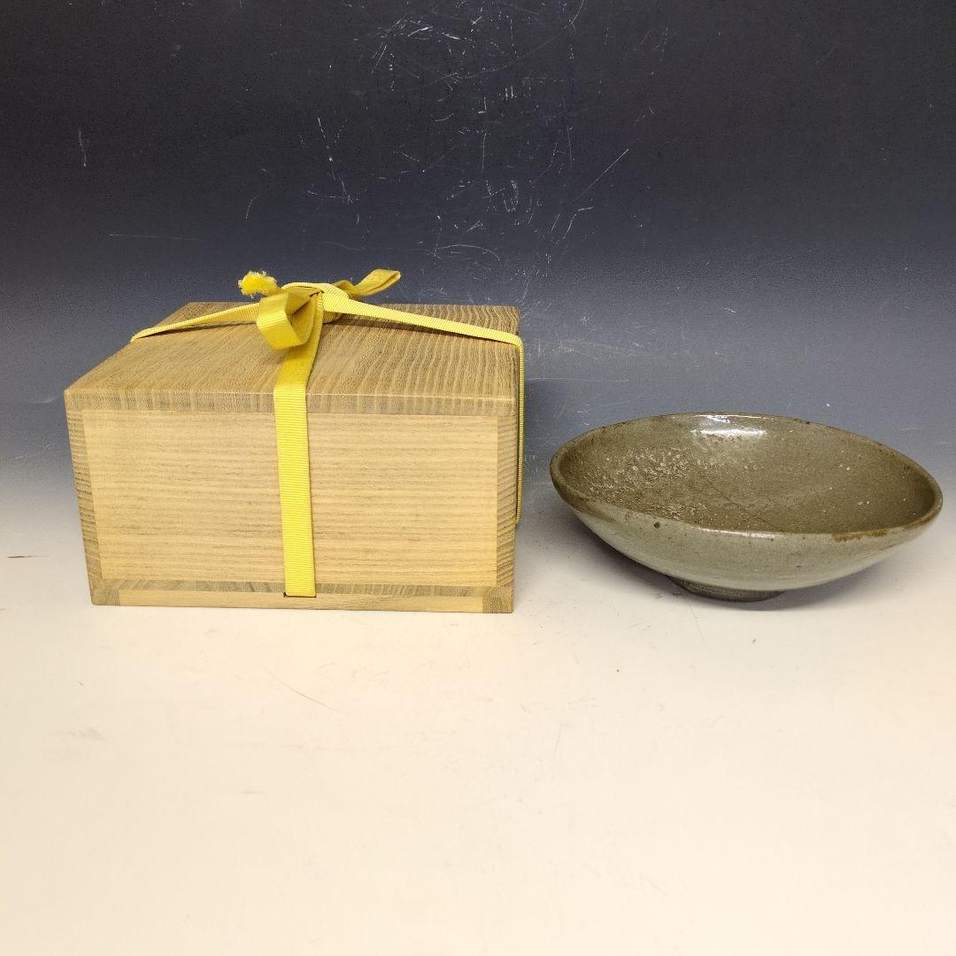 高麗青磁平茶碗 李朝時代 時代 高麗青磁平茶碗 李朝 朝鮮古陶磁 朝鮮美術 箱付き 茶道具 941