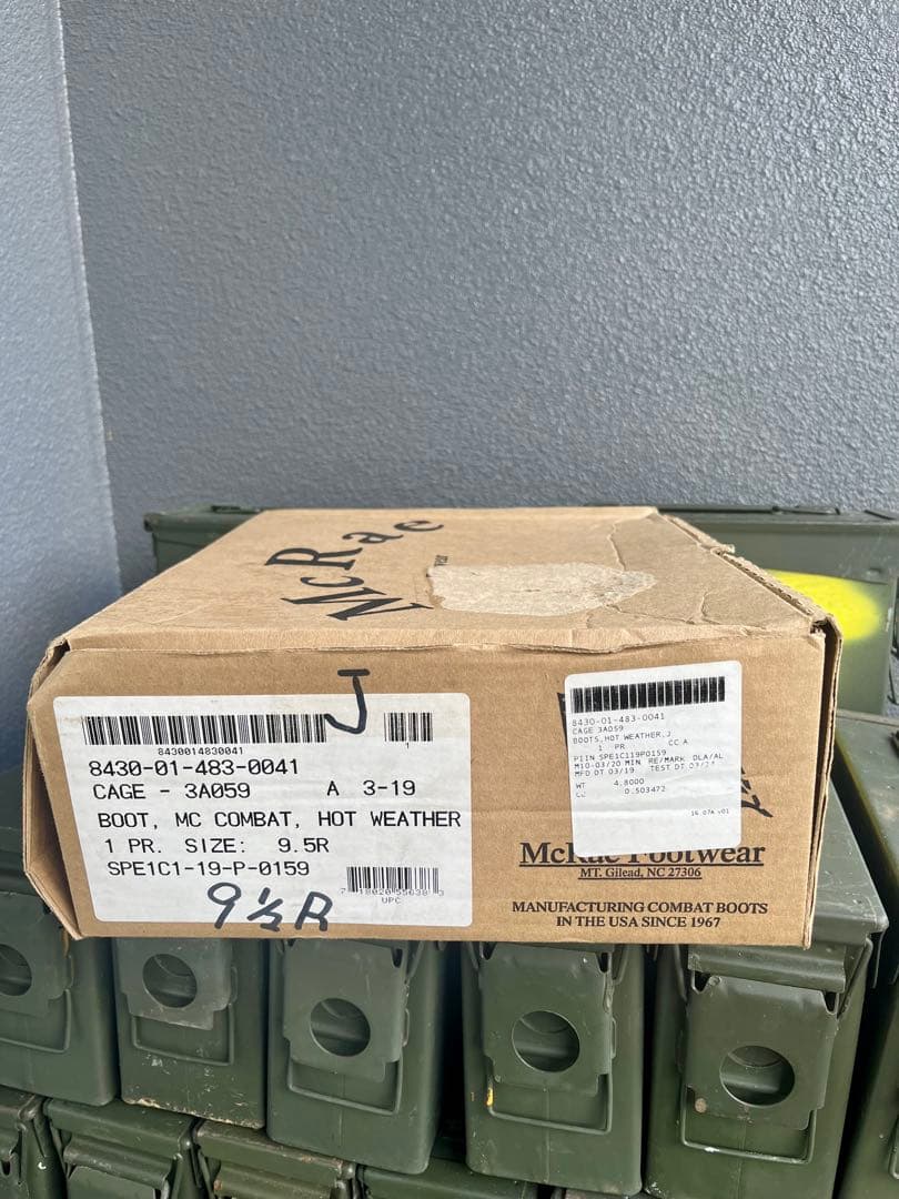 米軍放出未使用品McRae USMCコンバットブーツ 9.5R(27.5)ラスト