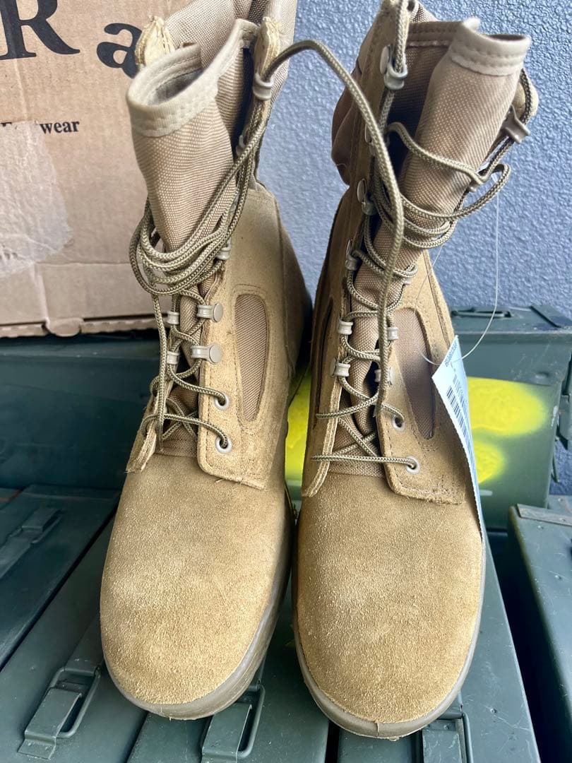 米軍放出未使用品McRae USMCコンバットブーツ 9.5R(27.5)ラスト