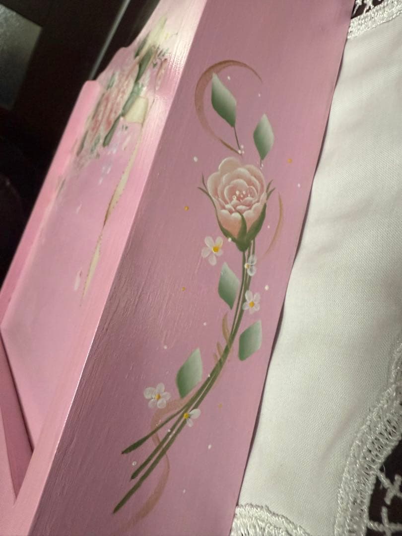 トールペイント作品 ピンクの薔薇とリボン柄 木製収納ボックス