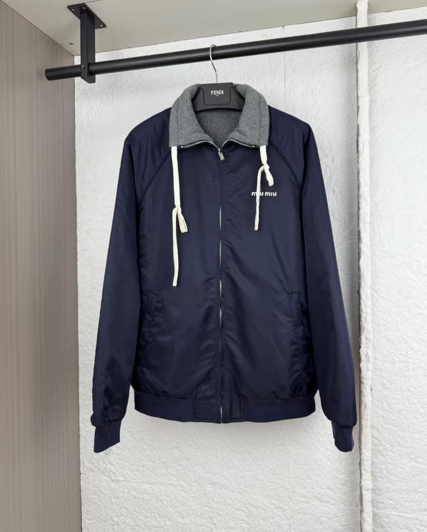 MIU MIU 25SS リバーシブル フリースジャケット MIU MIU 25SS リバーシブル フリースジャケット - メルカリ