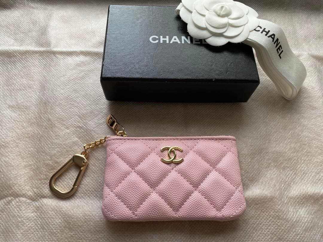 CHANEL シャネル　ケース　小銭入れ　ノベルティ　ピンク　新品未使用 CHANEL シャネル コインケース 小銭入れ ノベルティ ピンク 新品未使用