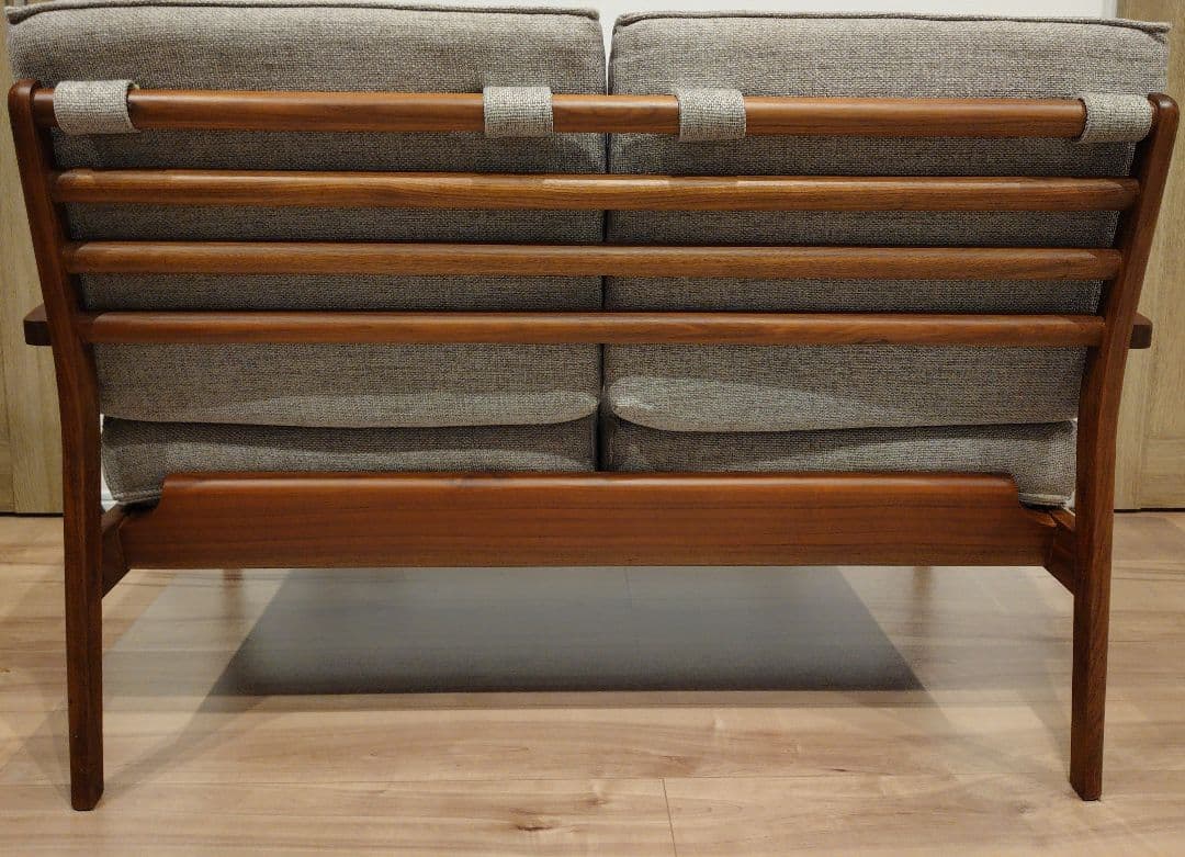 Y〜〜Y様専用 IDC大塚家具 ソファ「シネマN2」 ウォールナット材