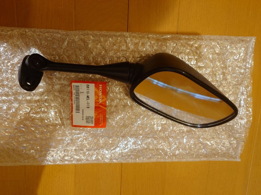 送料込】ホンダ CBR600rr他 純正ミラー 右 88110-MEL-013 - メルカリ