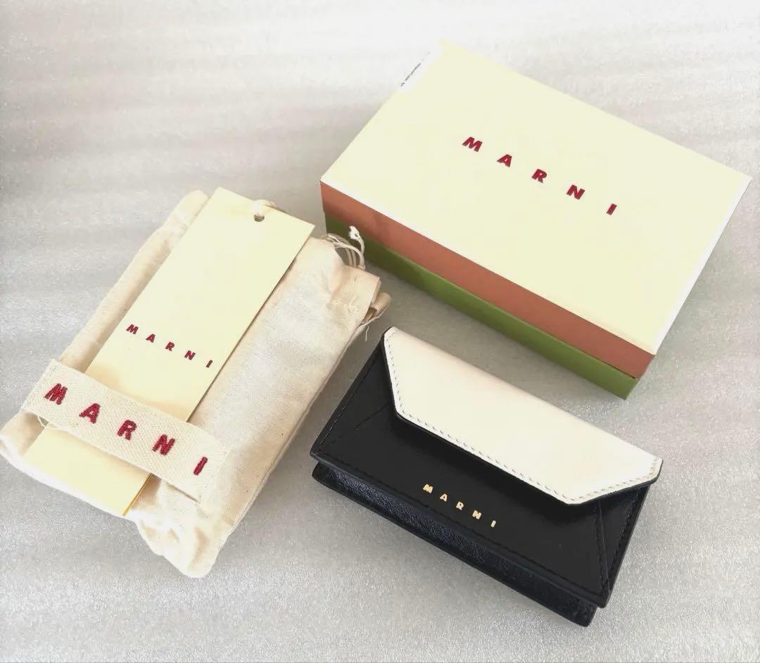 MARNI マルニー 二色使い カードケース 名刺入れ 白黒PFMO0074U0 MARNI（マルニ） カードケース PFMO0074U0 P2644 レディース カード