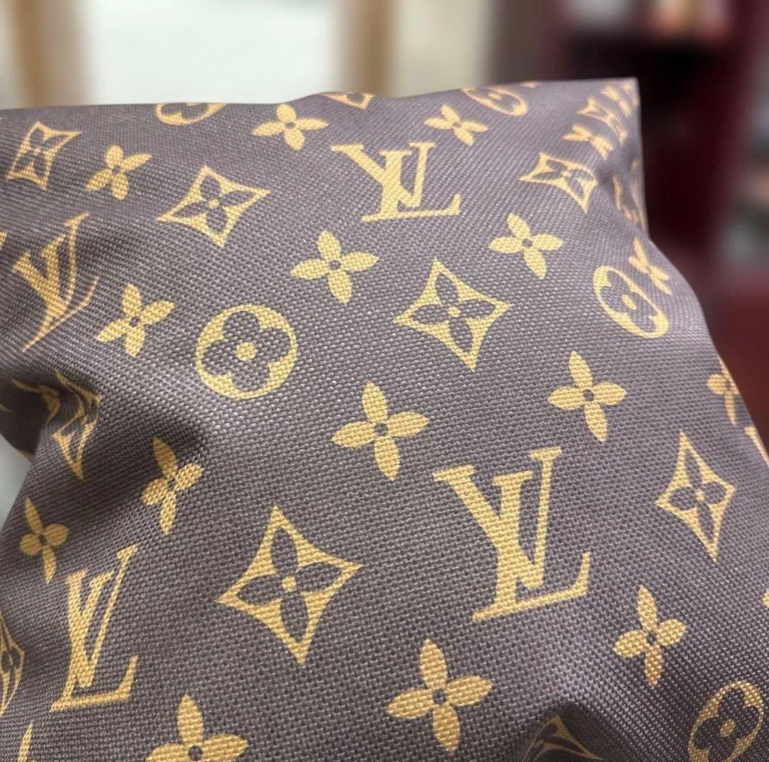 LVモノグラム パターン クッションカバーキャンバス風生地 新品未使用