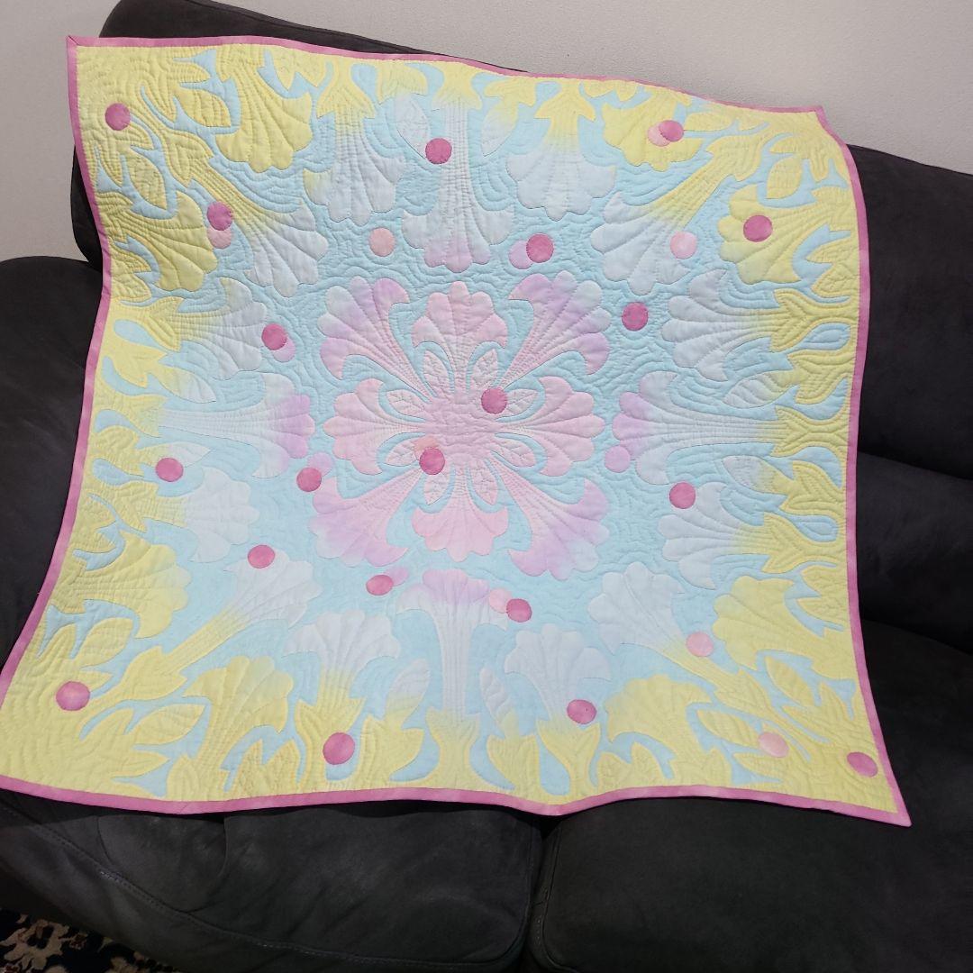 ハワイアンキルトタペストリー 1メートルサイズ エンジェルス