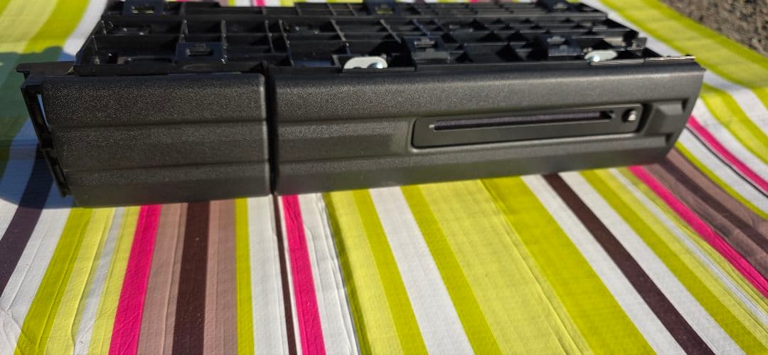 スペーシアカスタムMK94S.DVD/CDスロット スズキ（SUZUKI） 純正 DVD/CDスロット CAJD 3A510-72T00-ZCA+9919B